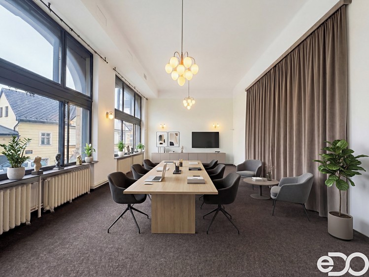Pronájem kanceláře 99 m² - foto 1
