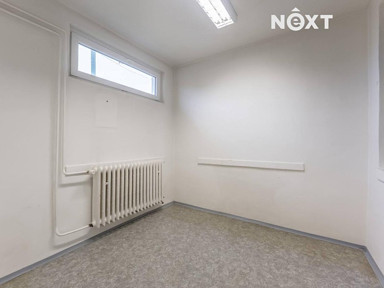Pronájem kanceláře 175 m² - foto 5