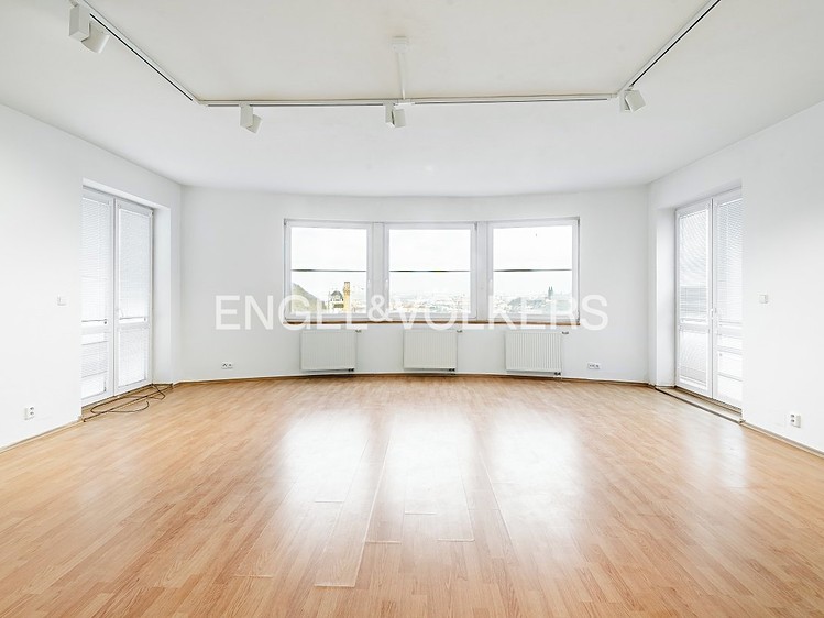 Pronájem kanceláře 839 m² - foto 4