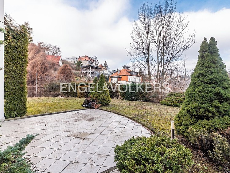 Pronájem kanceláře 839 m² - foto 3