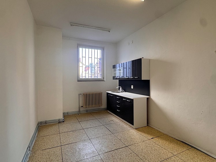 Pronájem obchodního prostoru 36 m² - foto 4