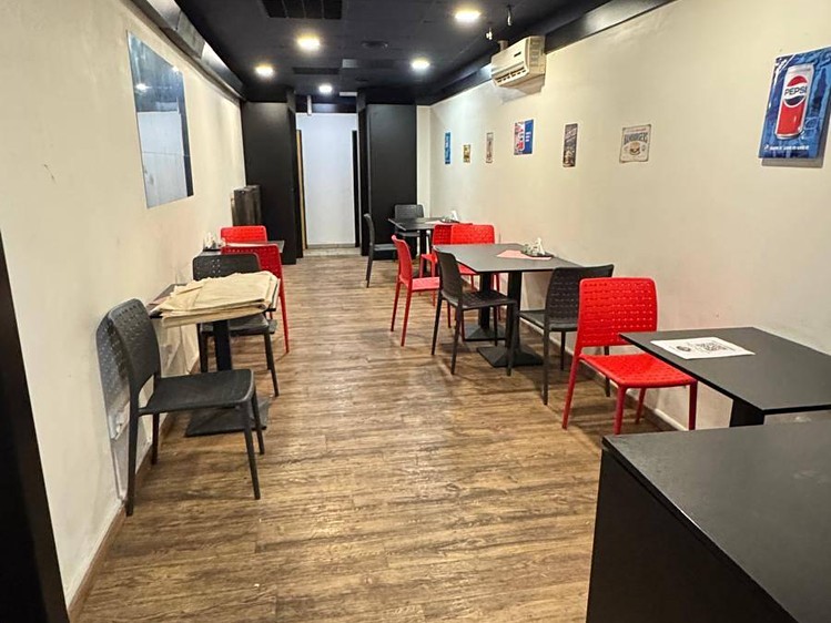 Pronájem obchodního prostoru 50 m² - foto 2