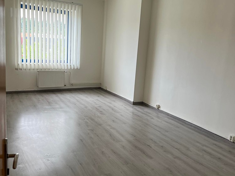 Pronájem kanceláře 26 m² - foto 1