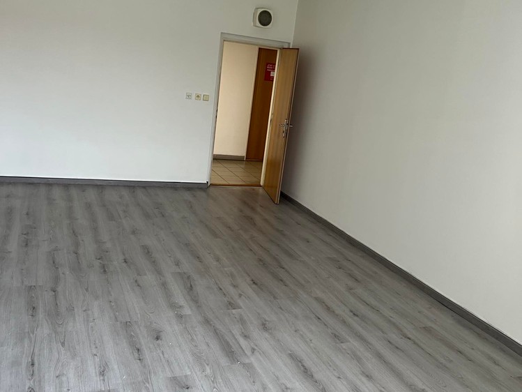 Pronájem kanceláře 26 m² - foto 3