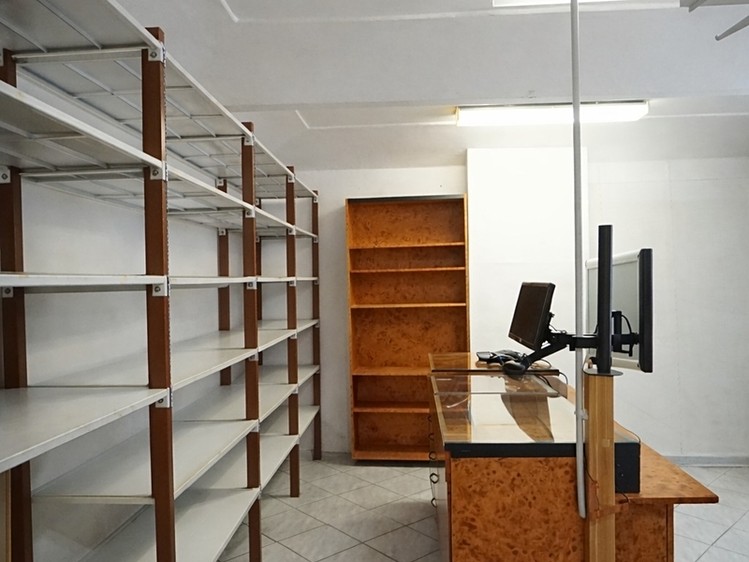 Pronájem obchodního prostoru 170 m² - foto 4