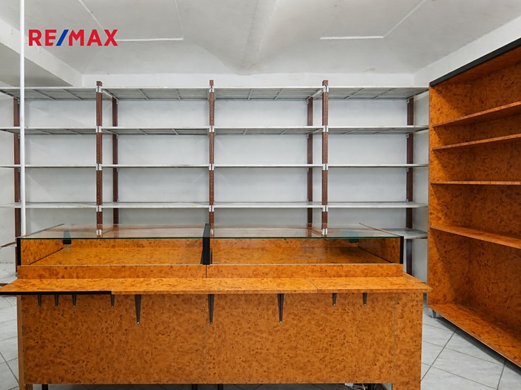 Pronájem obchodního prostoru 170 m² - foto 3
