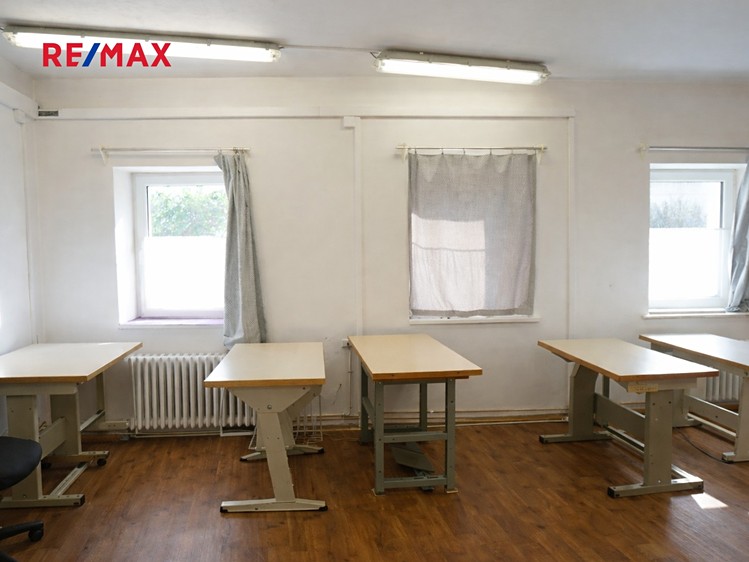 Pronájem obchodního prostoru 170 m² - foto 6