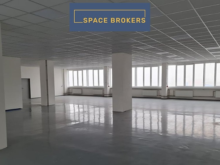 Pronájem skladového prostoru 300 m² - foto 2