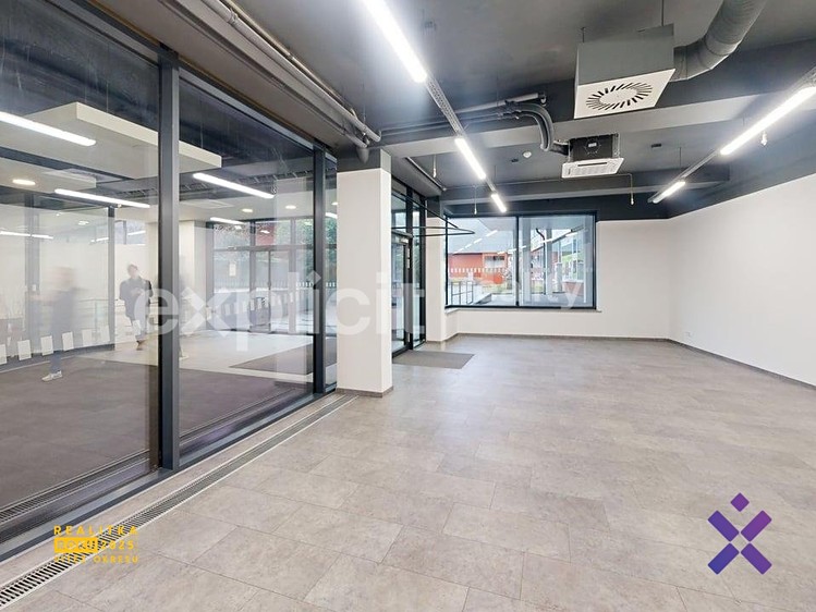 Pronájem obchodního prostoru 113 m² - foto 2