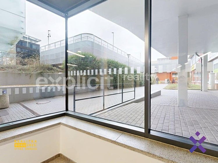 Pronájem obchodního prostoru 113 m² - foto 5