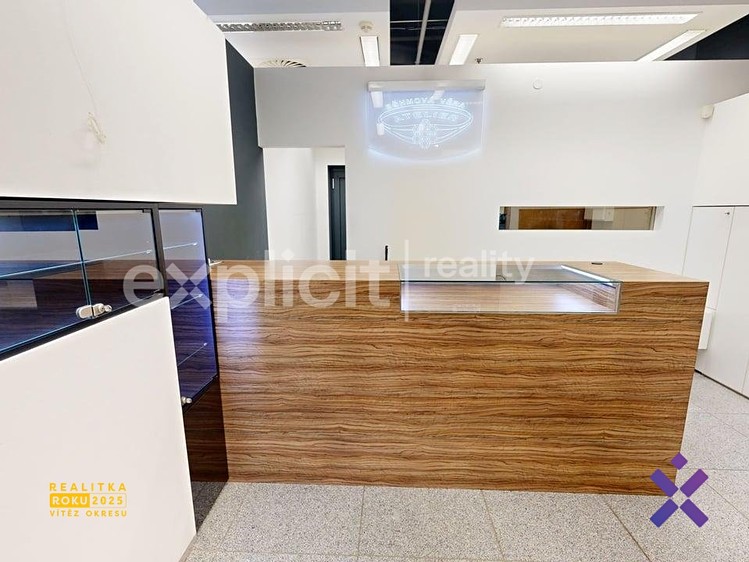 Pronájem obchodního prostoru 37 m² - foto 2