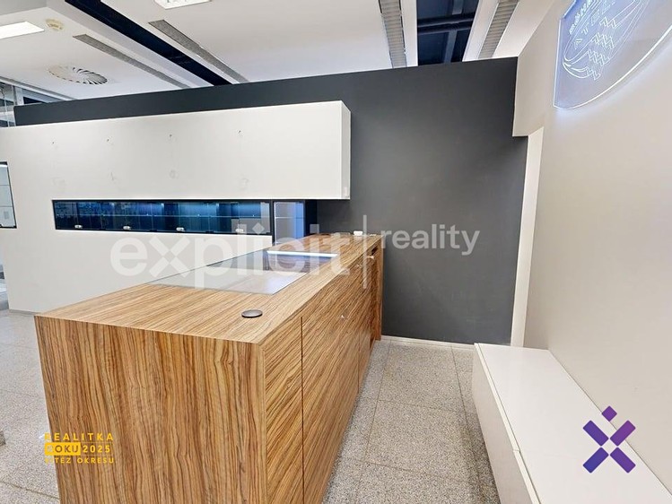 Pronájem obchodního prostoru 37 m² - foto 6
