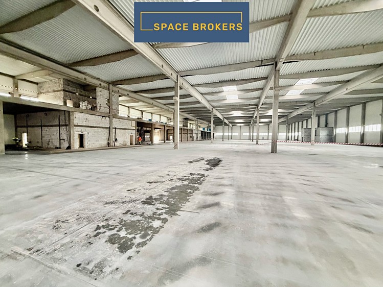 Pronájem skladového prostoru 1 700 m² - foto 4