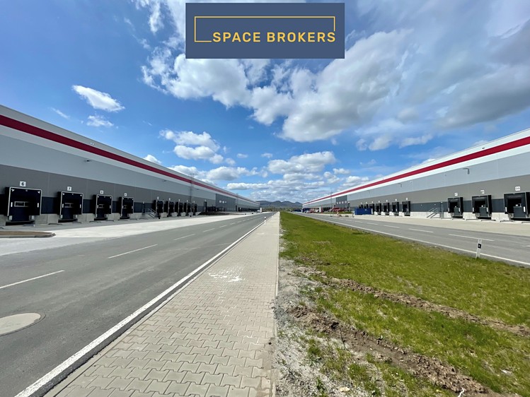 Pronájem skladového prostoru 6 418 m² - foto 2