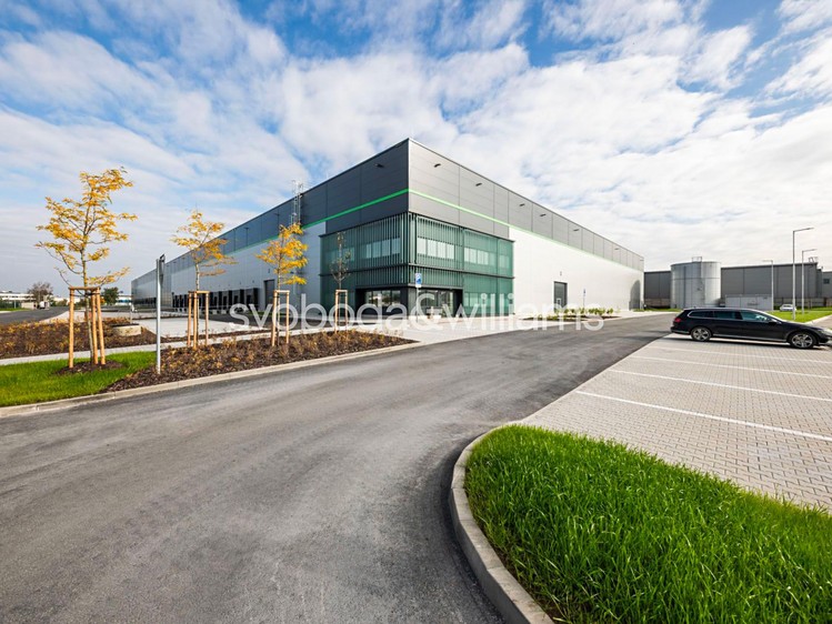 Pronájem výrobní haly, prostoru 6 048 m² - foto 4