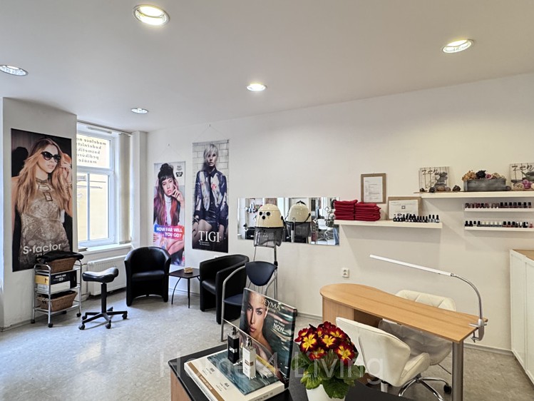 Pronájem obchodního prostoru 110 m² - foto 1