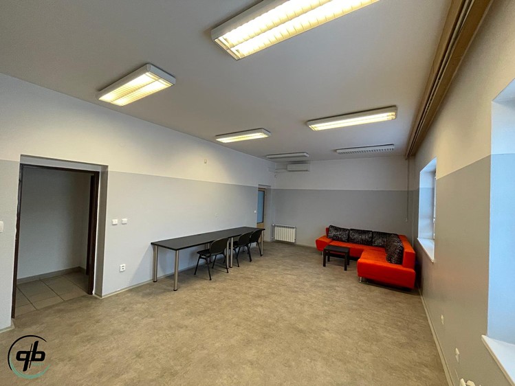 Pronájem kanceláře 118 m² - foto 4