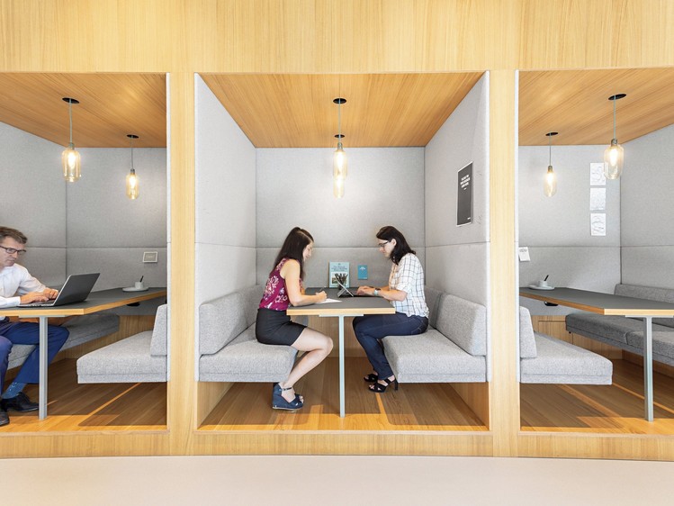 Pronájem kanceláře 75 m² - foto 5
