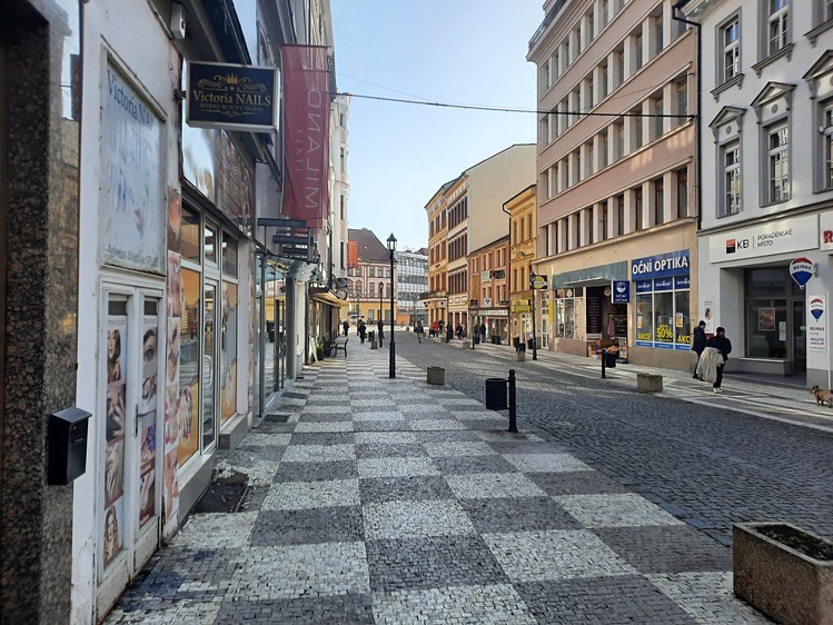 Pronájem obchodního prostoru 105 m² - foto 3