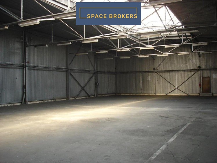 Pronájem skladového prostoru 896 m² - foto 2