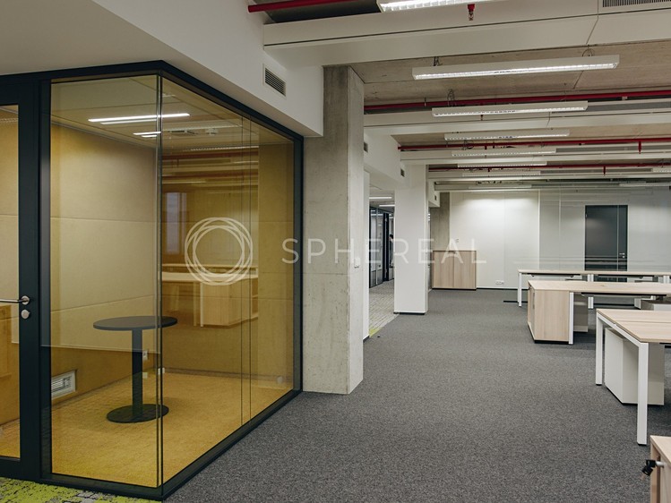 Pronájem kanceláře 380 m² - foto 3