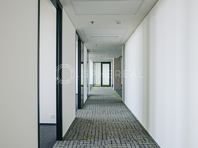 Pronájem kanceláře 380 m² - foto 5