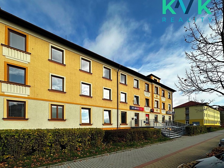 Pronájem kanceláře 24 m² - foto 1