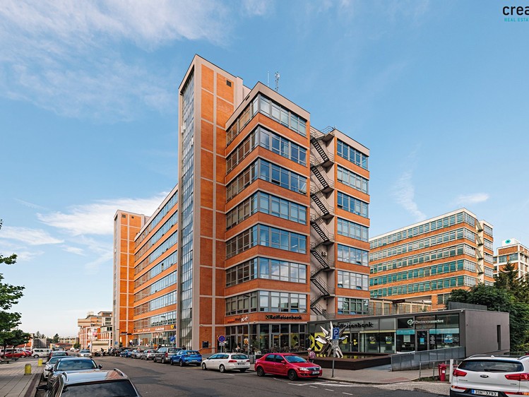 Pronájem kanceláře 28 m² - foto 1