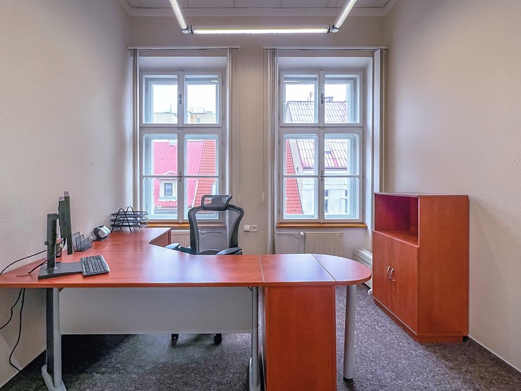 Pronájem kanceláře 16 m² - foto 2