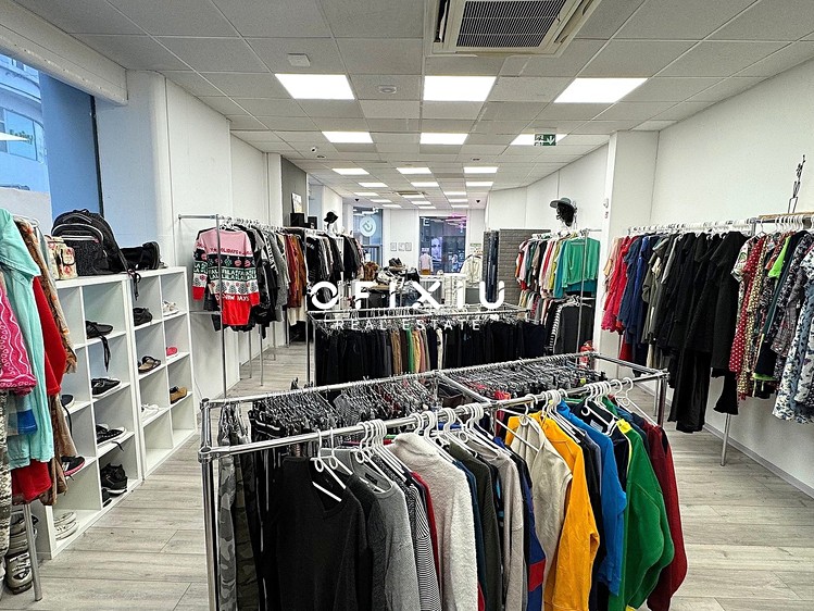 Pronájem obchodního prostoru 128 m² - foto 3