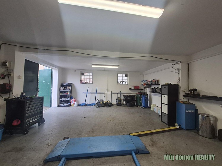 Pronájem výrobní haly, prostoru 170 m² - foto 2