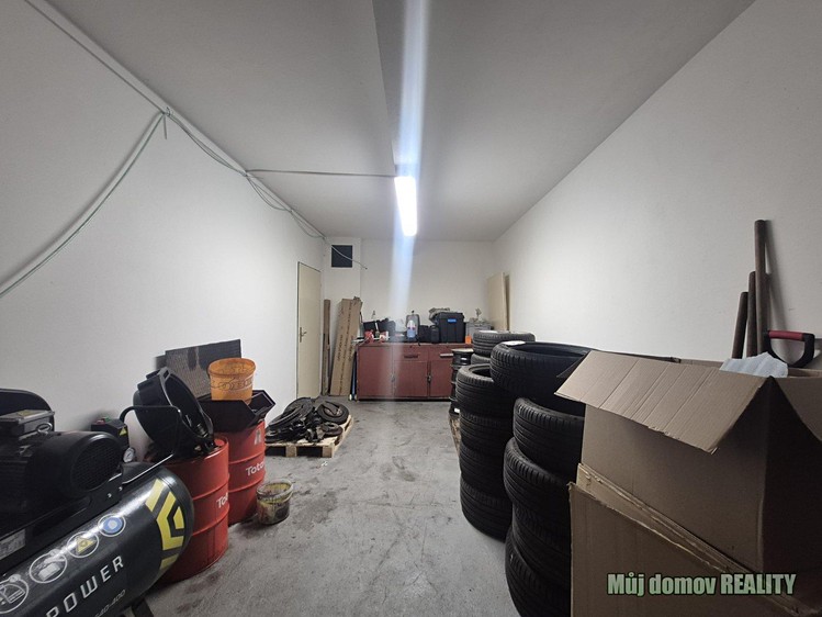 Pronájem výrobní haly, prostoru 170 m² - foto 7