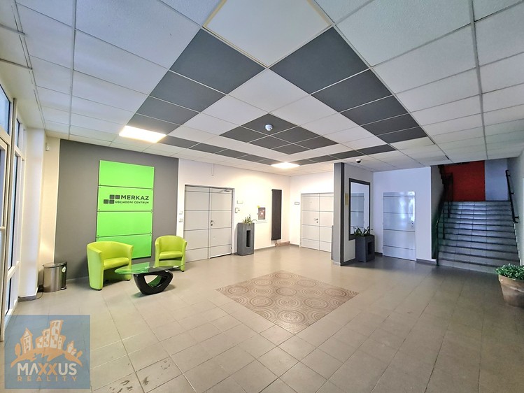 Pronájem kanceláře 17 m² - foto 2