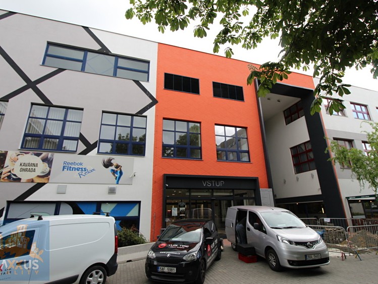 Pronájem kanceláře 82 m² - foto 1