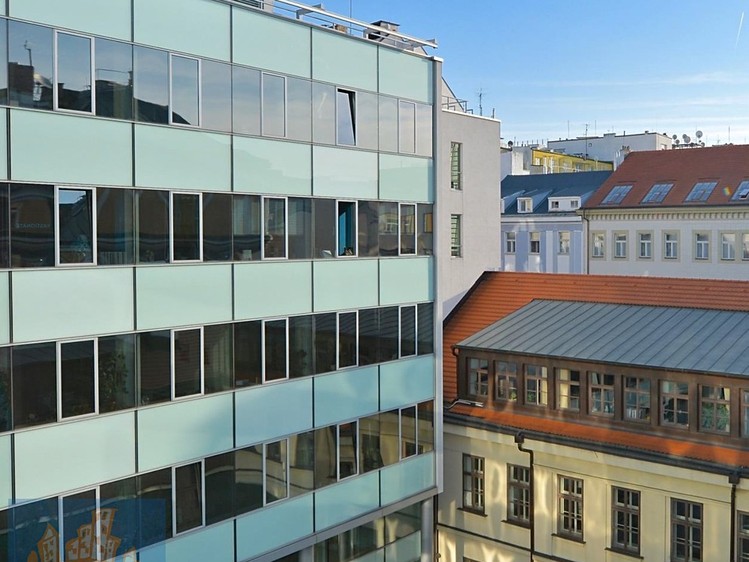 Pronájem kanceláře 16 m² - foto 7
