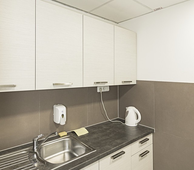 Pronájem kanceláře 46 m² - foto 7
