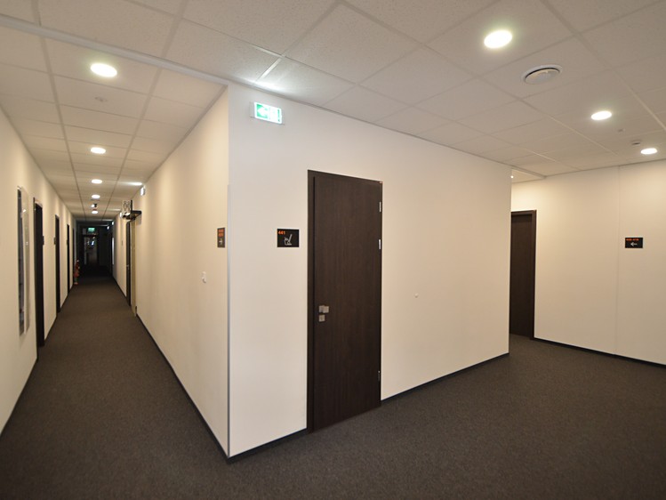 Pronájem kanceláře 20 m² - foto 5