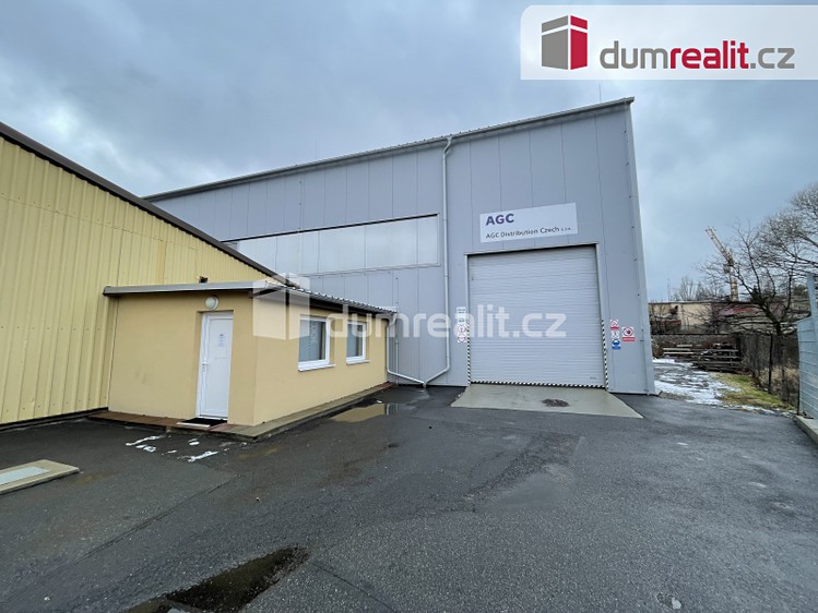 Pronájem výrobní haly, prostoru 677 m² - foto 1