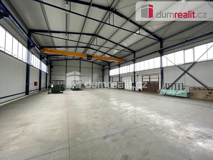 Pronájem výrobní haly, prostoru 677 m² - foto 3