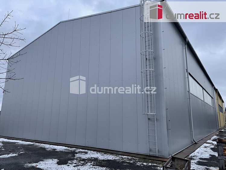 Pronájem výrobní haly, prostoru 677 m² - foto 8