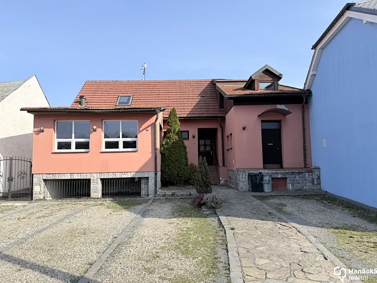 Pronájem restaurace 390 m² - foto 1