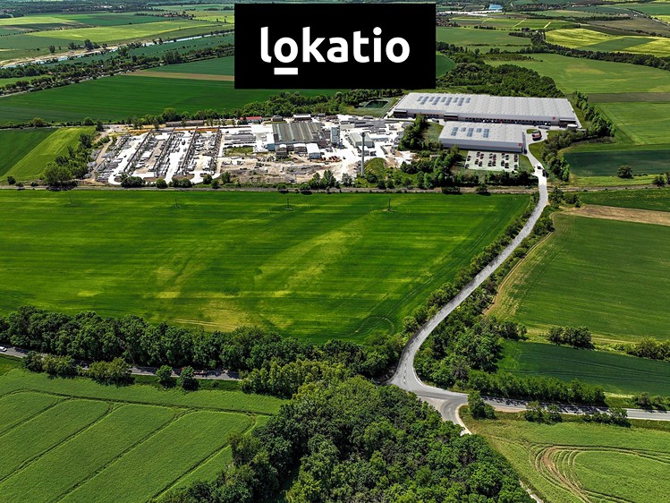 Pronájem skladového prostoru 43 000 m² - foto 1