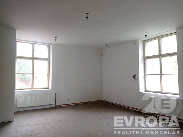 Pronájem výrobní haly, prostoru 220 m² - foto 6