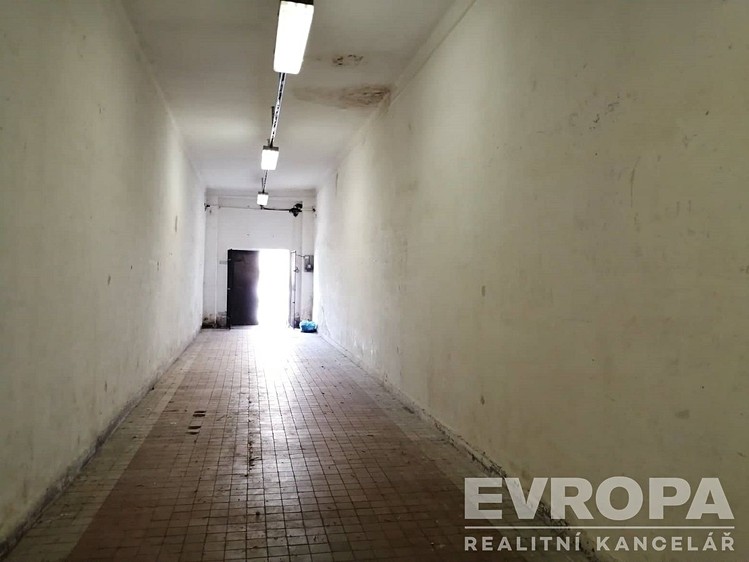 Pronájem skladového prostoru 120 m² - foto 3