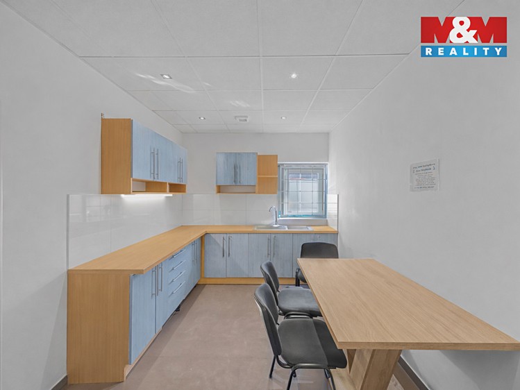 Pronájem obchodního prostoru 882 m² - foto 3