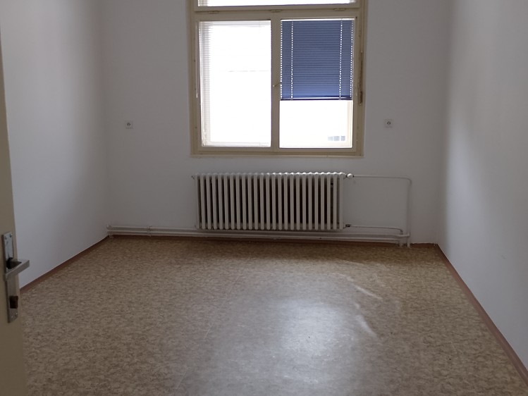 Pronájem kanceláře 55 m² - foto 3