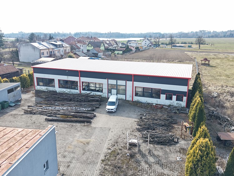 Pronájem výrobní haly, prostoru 519 m² - foto 1