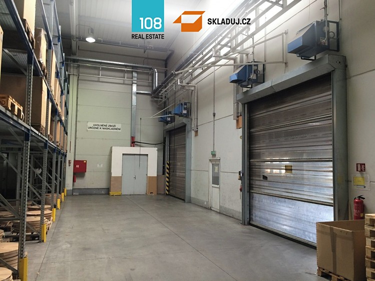 Pronájem skladového prostoru 10 000 m² - foto 6