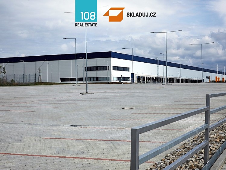 Pronájem skladového prostoru 15 000 m² - foto 2