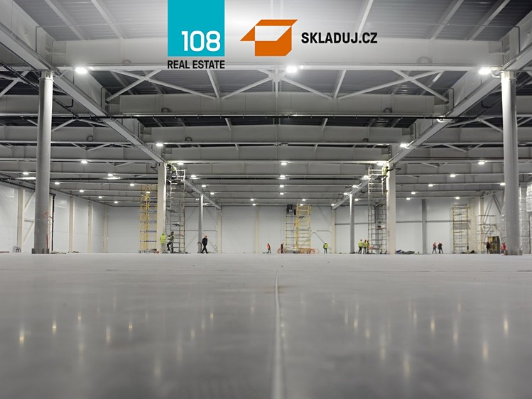 Pronájem skladového prostoru 15 000 m² - foto 5